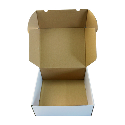 Buy Customized Matte Corrugated Mailer Boxes Recycle Clothing Shipping Boxes online manufacture